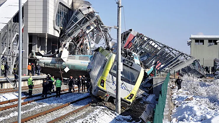 Ankara Yüksek Hızlı Tren Kazasında Son Dakika!  3 TCDD Görevlisi Tutuklandı