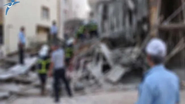 Ankara'da İnşaatta Göçük ! Yaralı ve Ölü İşçiler Var...