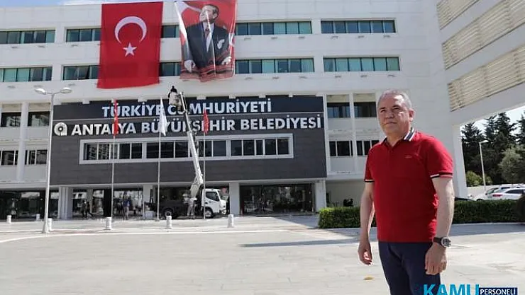 Antalya Büyükşehir Belediyesi Tabelasına T. C. İbaresi Eklendi