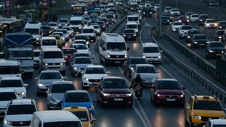 Araç sahiplerine 885 lira sürücülere 283 lira ceza kesilecek! 1 Aralık'ta başlıyor!
