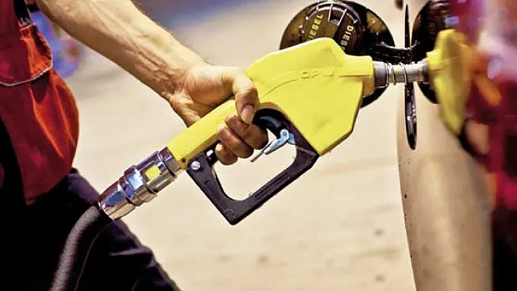 Araç Sahiplerine Müjde! Benzin ve Motorine Vergi İndirimi Geliyor!