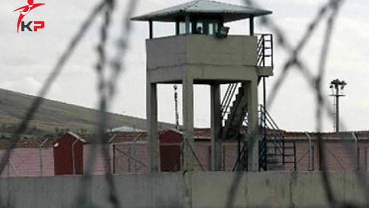 Ardahan'da PKK Propagandası Yapan 5 Kişi Tutuklanarak Cezaevine Gönderildi