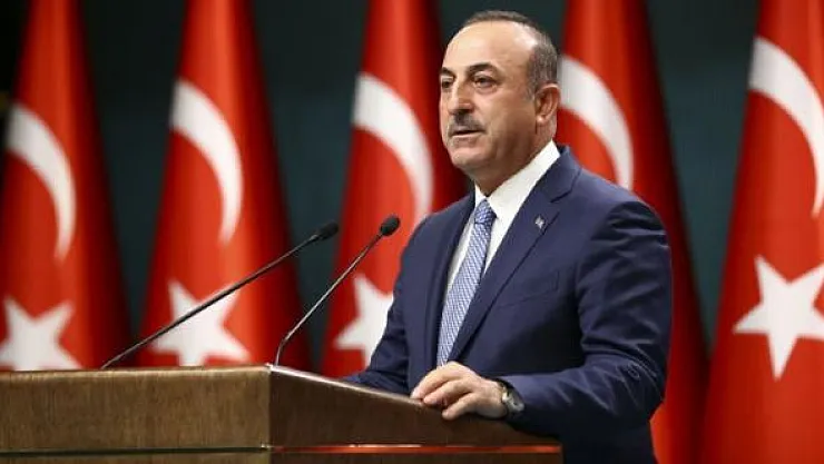 Bakan Çavuşoğlu : &quotTrump'ın Erdoğan'ı örnek aldığını düşünüyorum"