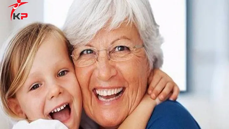 Bakan Müezzinoğlu Açıkladı: Büyükanne Maaşı Başvuruları Dondurulacak !