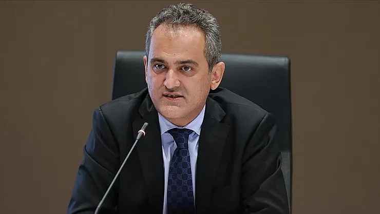 Bakan Özer son dakika açıkladı: O ilde okulların açılış tarihi ertelendi! 2 hafta sonra açılacak