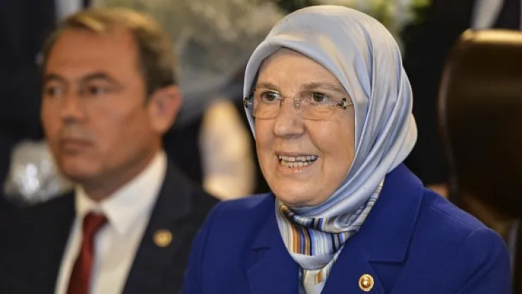 Bakan Ramazanoğlu ve Sare Davutoğlu Şehit Aileleri İle Buluştu