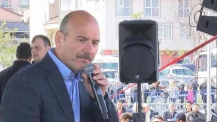 Bakan Soylu: - Bizim kahramanlarımız aslanlar kovalıyor, onlar sıçan gibi kaçıyor