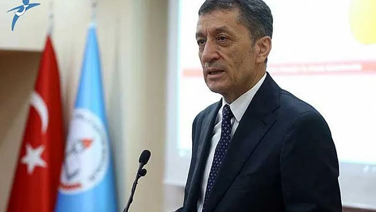 Bakan Ziya Selçuk'tan Vizyon Açıklaması: 15 Ekim'e Kadar Biraz Sabretsin İnsanlar