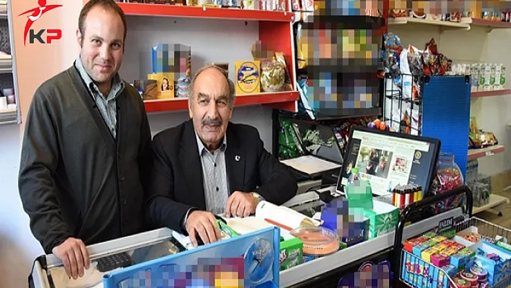 Bakan'ın 3 Dil Bilen Oğlu Bakkalcılık Yapıyor !