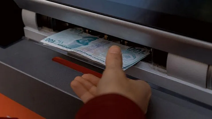 Bankalardan kredi faizleriyle ilgili flaş karar!
