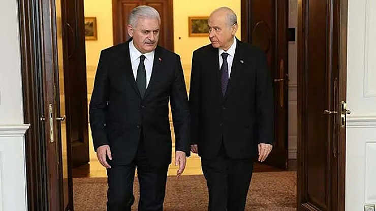 Başbakan Yıldırım ve Devlet Bahçeli YSK'da