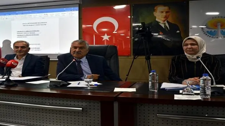 Başkan Açıkladı: Büyükşehir Belediyesine Günlerdir Haciz Geliyor
