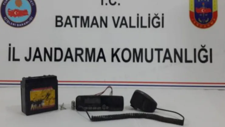 Batman'da PKK'lı teröristlere ait telsiz bulundu