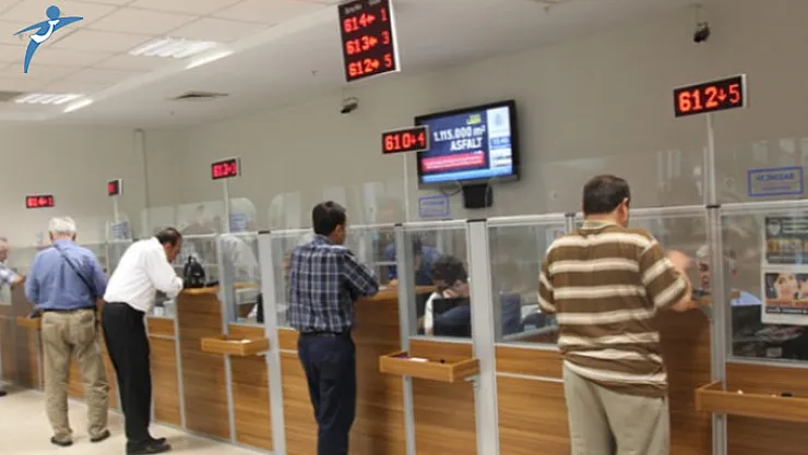 Bayramda Bankalar ve Eczaneler Açık Mı? PTT Kaça Kadar Açık?
