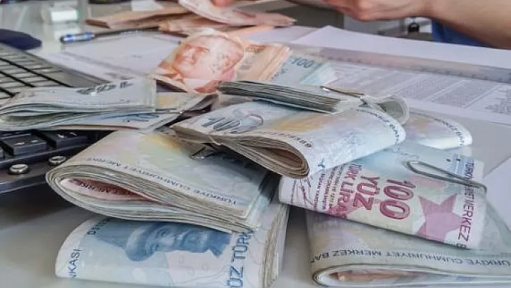 Belediye Başkanı 250 Bin TL Maaş Alıyor ! Tepkiler Büyüyor