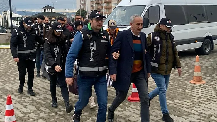 Belediye Başkanı'na rüşvet davası: Rüşvet istediği iddia edilen projeler