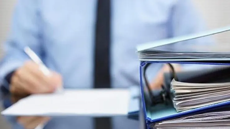 Belediyelerde binlerce sözleşmeli personelin işine son verilecek!