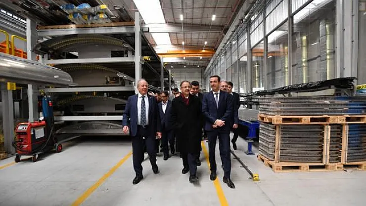 'Belediyenin yol yapmaktan başka işleri de var'