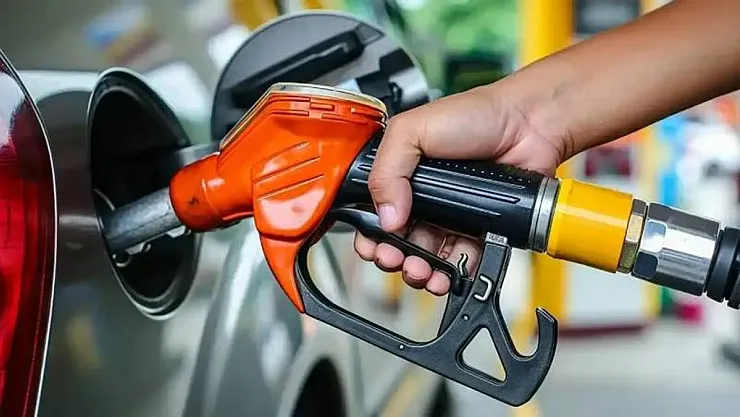 Benzin zammı pompaya yansıdı! 15 Ağustos 2024 akaryakıt fiyatları güncellendi