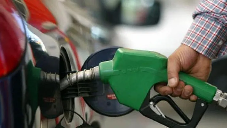 Benzine Yapılacak Zam Kesinleşti