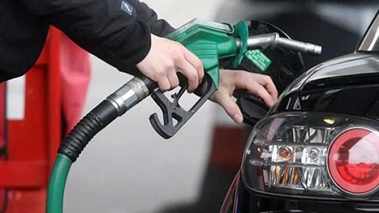 Benzine yine büyük bir indirim yapılacak! Benzin ne kadar oldu?