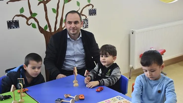 Beren bebeğin ismi çocuk akademisine verildi
