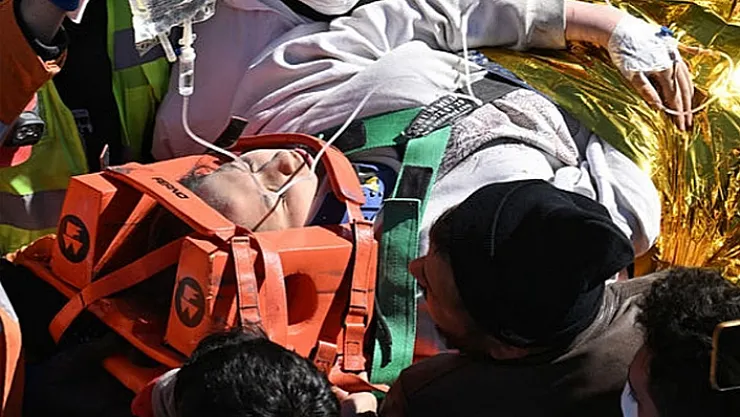 Bilim buna 'imkansız' dedi! Genç kızın 11.günde mucizevi kurtuluşunu doktorlar dahi açıklayamadı!