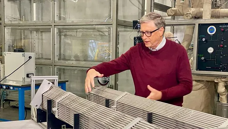 Bill Gates, Microsoft'u Nükleer Enerjiyle Yeşillendirmek İstiyor