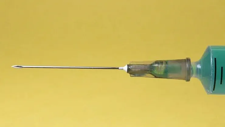 BioNTech aşısı yan etkileri! Koronavirüs aşısının en sık yaptığı yan etkiler!