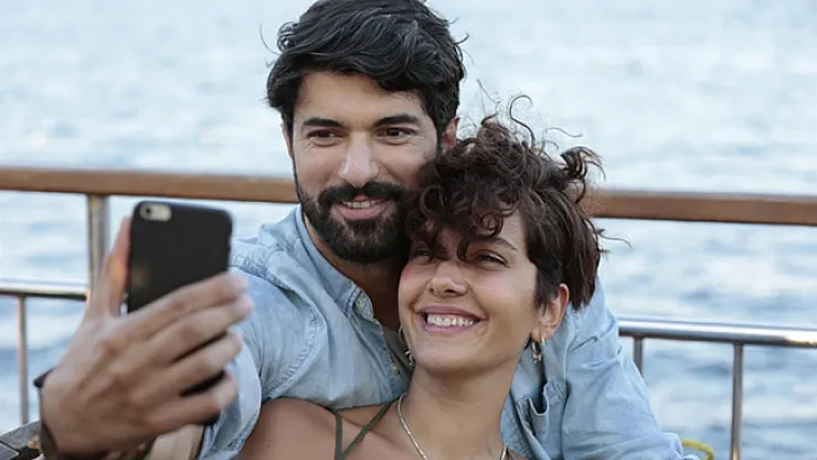 Bir Aşk İki Hayat'ın Fragmanı Yayınlandı! Engin Akyürek Ve Bergüzar Korel