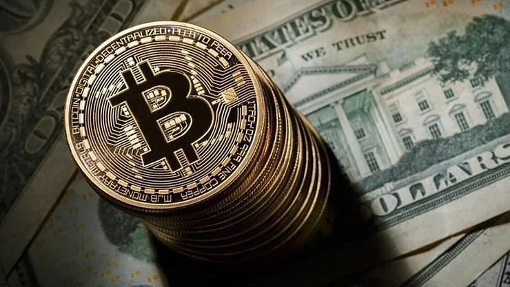 Bitcoin'de Tarihi Düşüş! Uzmanlardan Açıklama Geldi: İşte Düşüşün 5 Sebebi…