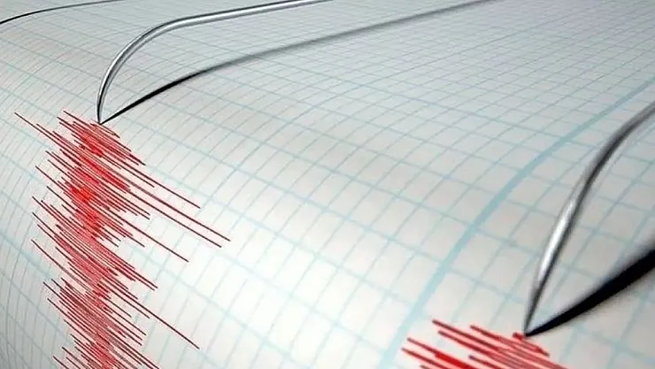 Bolu'da dün yaşanan depremin olası bir İstanbul depremi için tehlikesi gündeme geldi! Uzman isimler konuya dair açıklama yaptı!