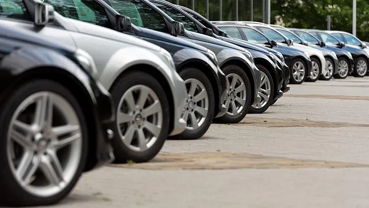 Bu fırsat kaçmaz! Pandemi döneminde bu fiyatlara otomobil bulamazsınız! 45 bin liraya kadar yeni model otomobil satılıyor: İşte satışı yapılan otomobiller