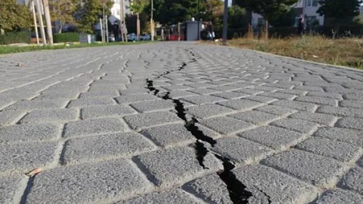 Bugün 25 deprem daha oldu! Türkiye'de son depremler!