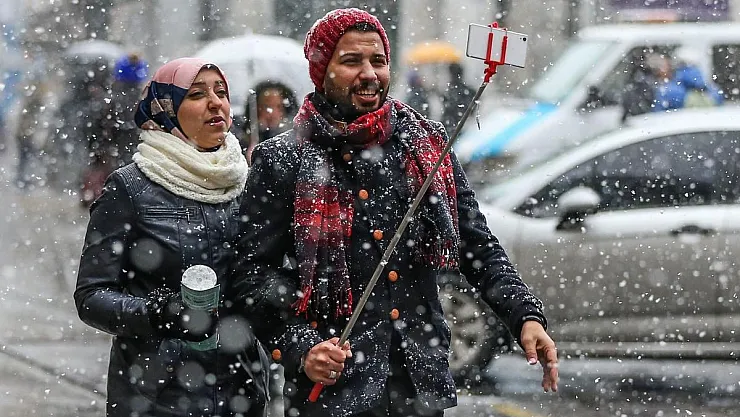 Bugün birçok şehirde kar yağışı olacak! Meteoroloji bu sabah alarm verdi: Ankara İstanbul İzmir dikkat