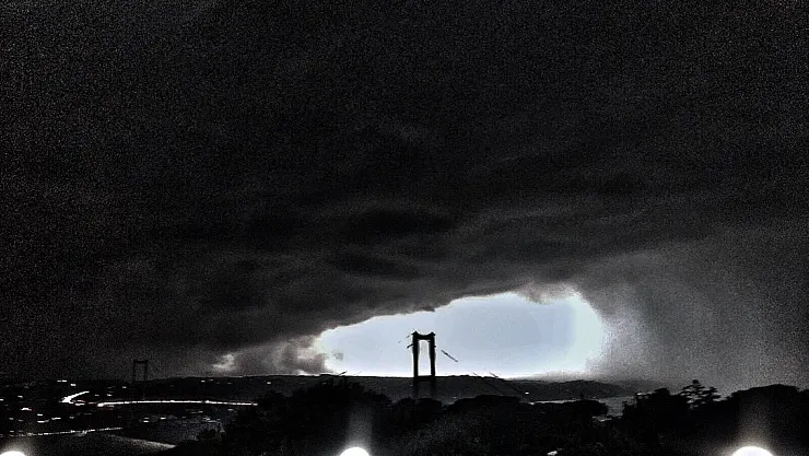 Bugün evden dışarıya adım atanlar pişman olacak! Meteoroloji son dakika uyardı! Ankara, İstanbul, İzmir çok kuvvetli olacak