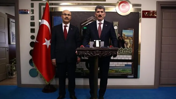 'Bürokraside süreç ve işlemlerin azaltılmasını hedef edindik'