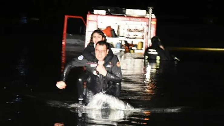 Bursa'da bir otomobilin Babasultan Barajı'na yuvarlanması sonucu 2 öldü, 3 yaralı