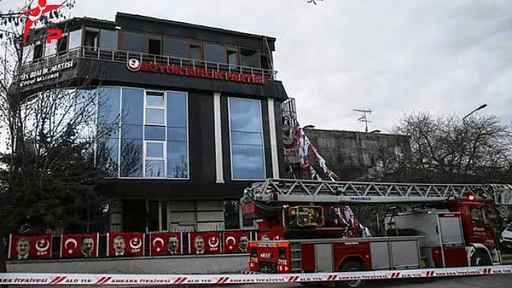 Büyük Birlik Partisi (BBP) Genel Başkanı Mustafa Destici'nin Makam Odasında Yangın