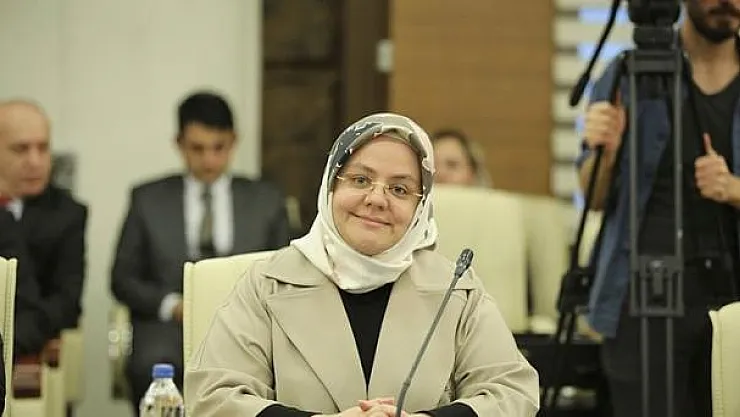 Çalışma Bakanı Selçuk Duyurdu: Özel Sektörde 300 Bin Kişiye İş İmkanı