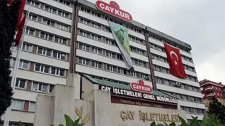 ÇAYKUR'DAN BÜYÜK İŞ İMKANI! 2025'TE 1.500 MEVSİMLİK İŞÇİ ALIMI İÇİN GERİ SAYIM BAŞLADI! HANGİ POZİSYONLARDA ALIM YAPILACAK? BAŞVURU TARİHLERİ NE ZAMAN AÇIKLANACAK?