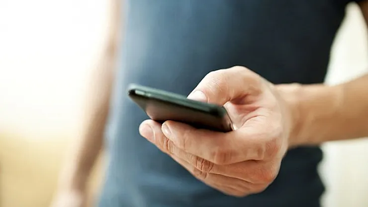 Cep Telefonu Kullanıcıları, Soğuk Havalara Dikkat Edilmesi Uyarısı Geldi