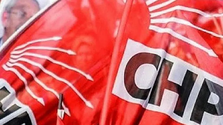 CHP aday listelerini il ve ilçe seçim kurullarına teslim etti