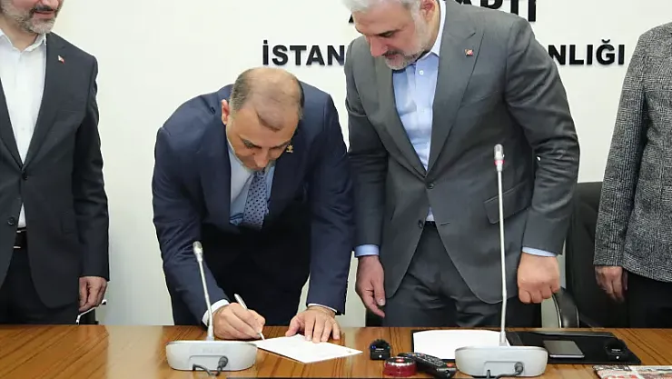 CHP'den İstifa Eden İsimden Flaş Hamle! AK Parti'ye Geçti!