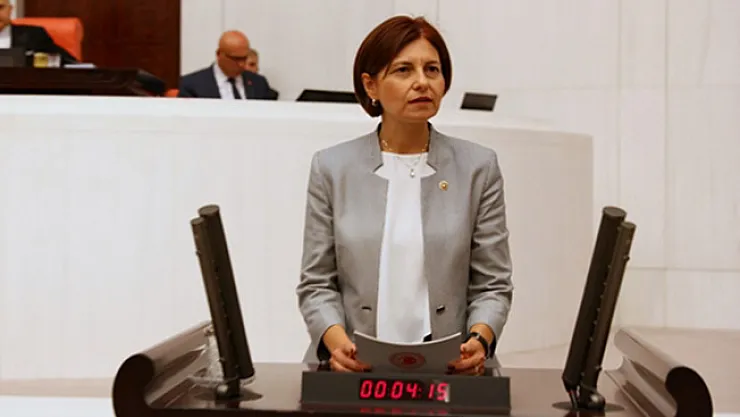 CHP'li Emecan:  Her Getirdiğiniz Torbayla Yasamayı Oy Avcılığı Ekonomisine De Hizmet Eder Hale Getirdiniz