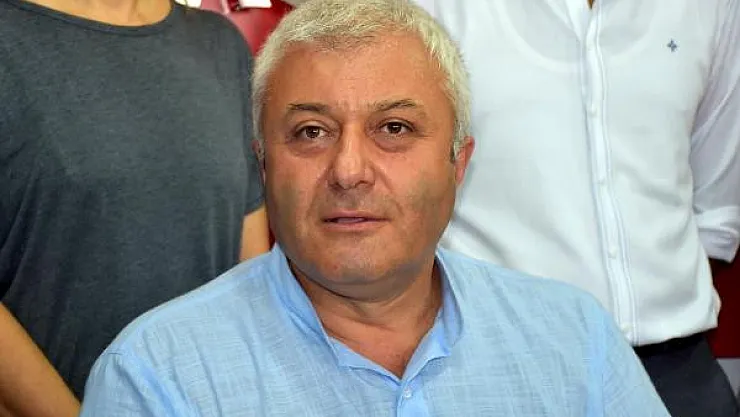 CHP'li Tuncay Özkan: CHP'nin Demir Yumruğu Kafalarına İner