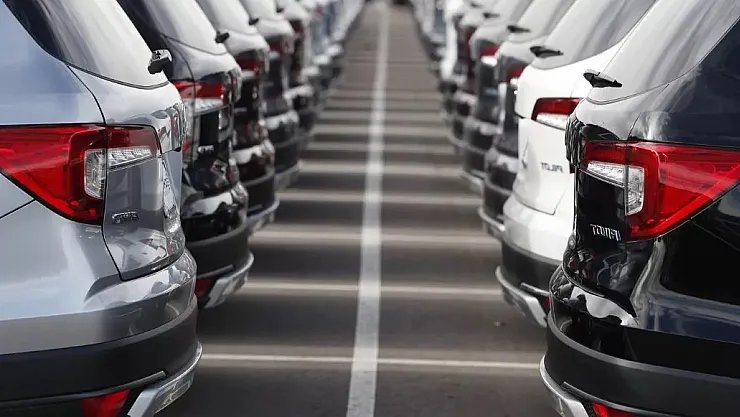 Çin'den Türkiye'ye dev otomobil sevkiyatı yola çıktı! İşte o 4 bin model…