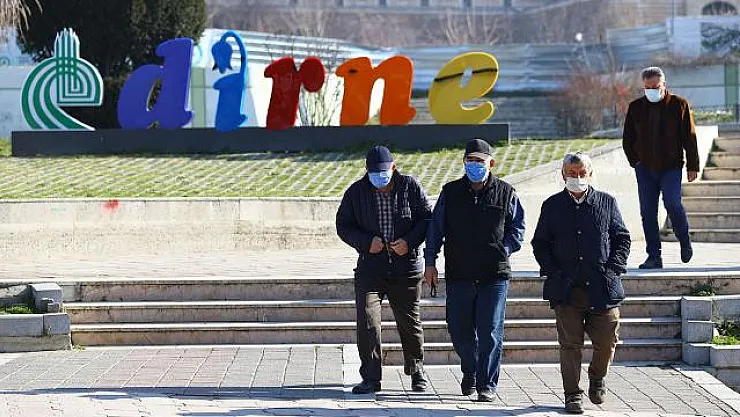 Çok yüksek riskli iller arasında olan Edirne'nin İpsala ilçesinde ev ziyaretleri yasaklandı!