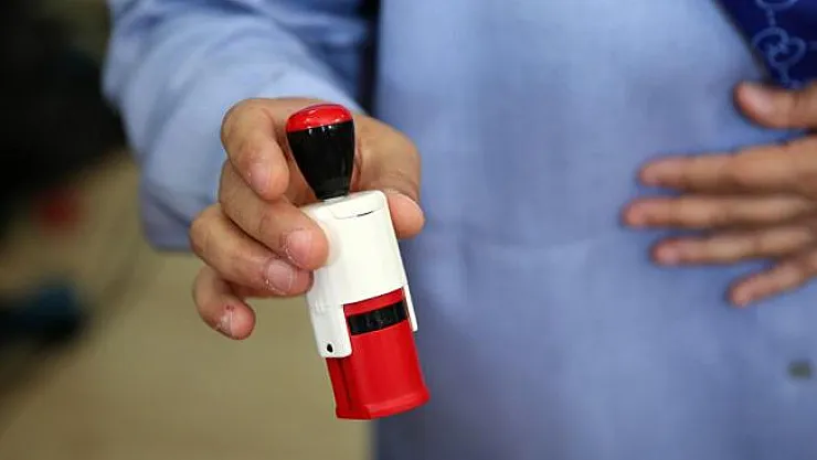 Çorum'un Sungurlu ilçesi Kula köyünde referandum oylaması