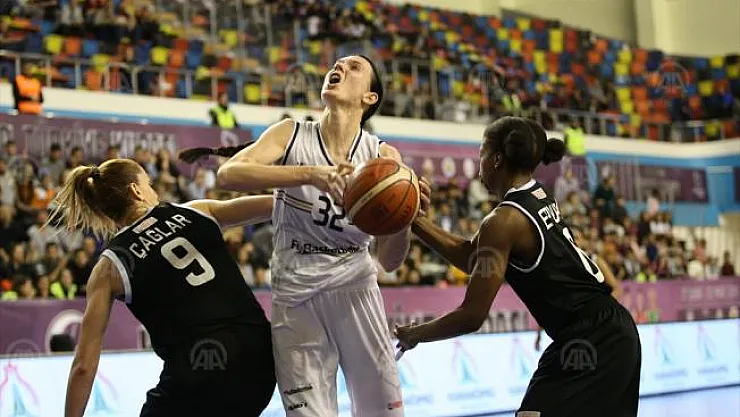 Çukurova Basketbol, Beşiktaş'ı mağlup ederek yarı finale yükseldi